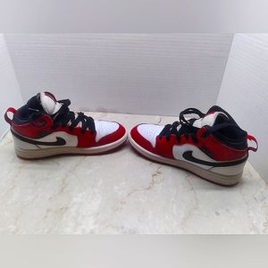 Air Jordan Retro 1 Mid TD White/Red